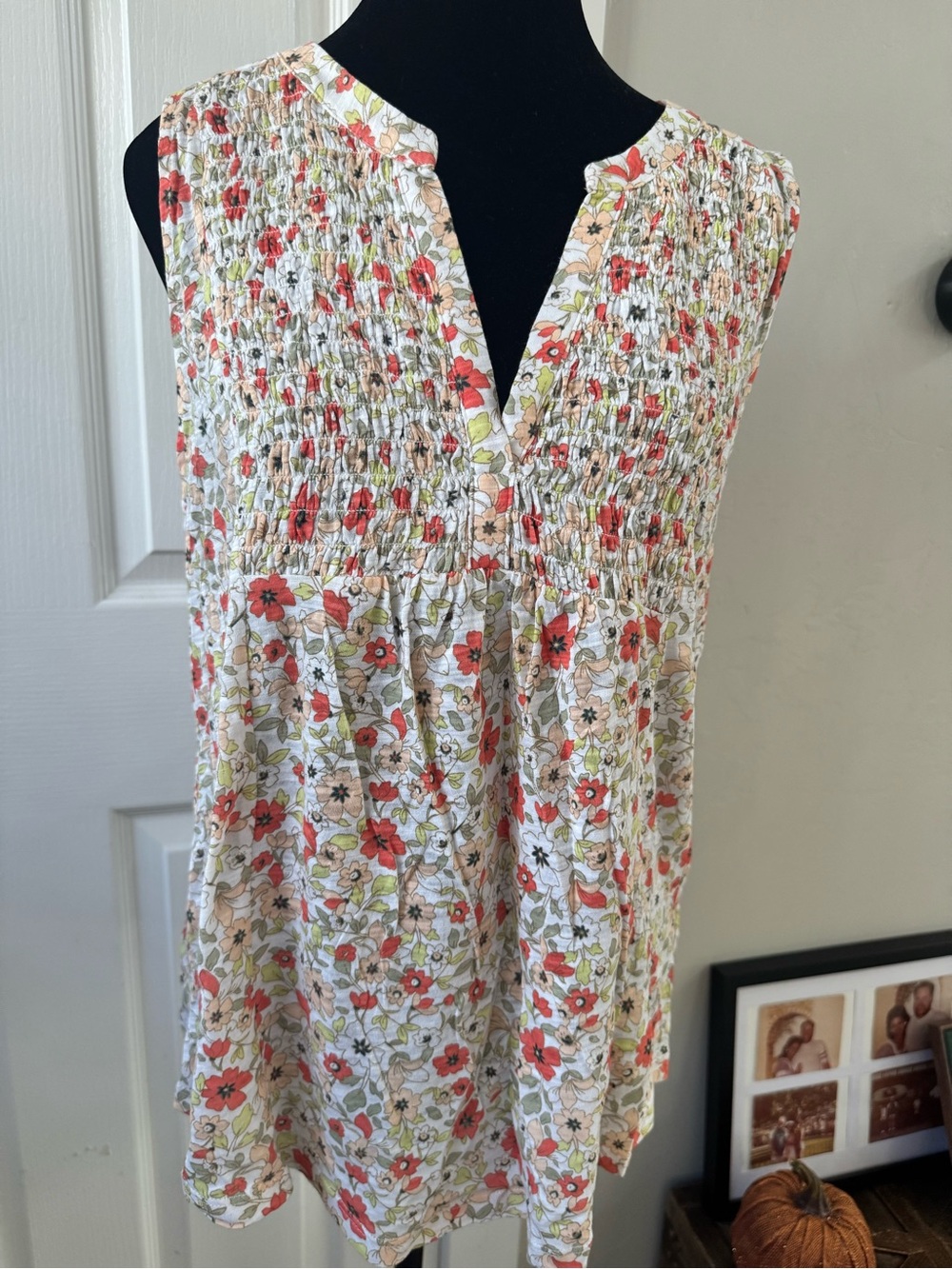 NWOT Lucky Brand White Floral Smocked Sleeveless Top with Coral & Green